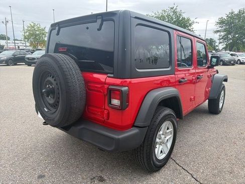 Used 2020 Jeep Wrangler Unlimited Sport S AWD/4WD image 5