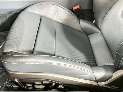 Used 2022 Porsche 911 Turbo S image 12