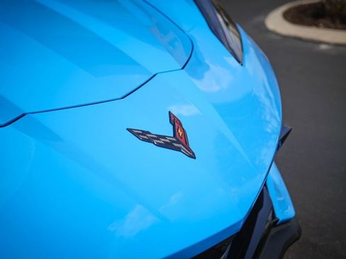 Used 2020 Chevrolet Corvette Stingray Preferred Cpe w/ 2LT Preferred Equipment Group image 11