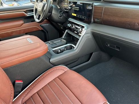 New 2026 GMC Sierra 3500 Denali Ultimate image 15