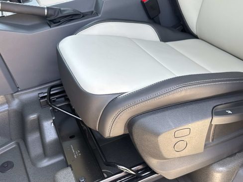 New 2025 INEOS Grenadier AWD/4WD image 19