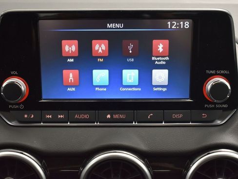 Used 2025 Nissan Sentra S image 10