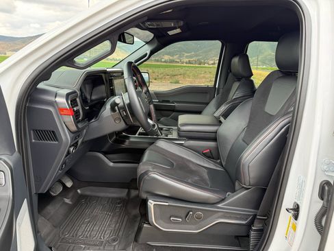 Used 2025 Ford F150 Raptor AWD/4WD image 15