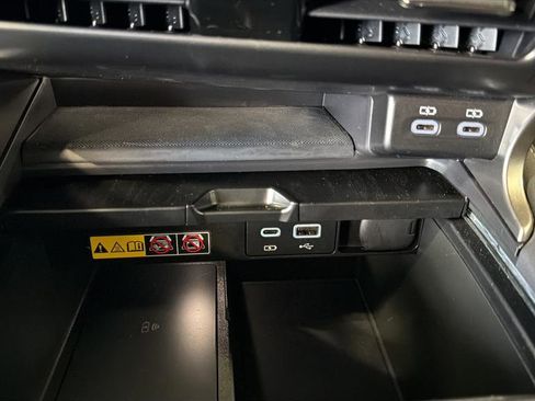 Used 2025 Lexus RX 350 Premium image 28