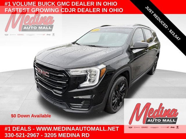 Used 2023 GMC Terrain SLE w/ Driver Convenience Package AWD/4WD image 1