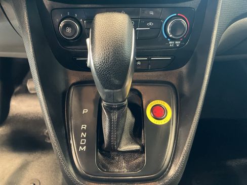 Used 2020 Ford Transit Connect XL image 17