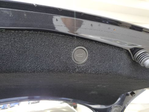 Used 2025 Tesla Model 3 Long Range RWD image 9