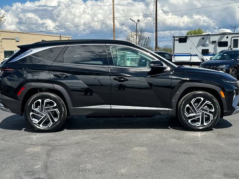 New 2026 Hyundai Tucson Limited AWD/4WD image 3