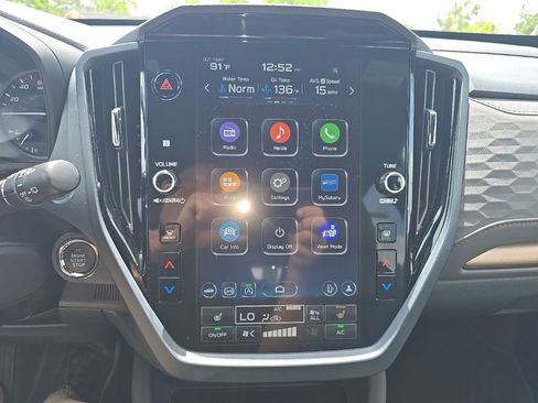 Used 2025 Subaru Forester Sport image 17