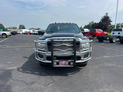 Used 2019 RAM 3500 Limited AWD/4WD image 3