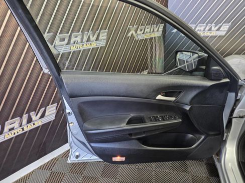 Used 2012 Honda Accord SE image 18