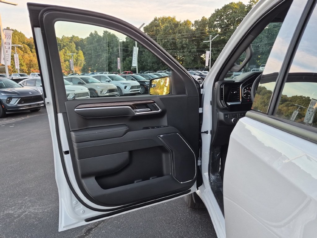 New 2026 GMC Sierra 1500 Elevation AWD/4WD image 15
