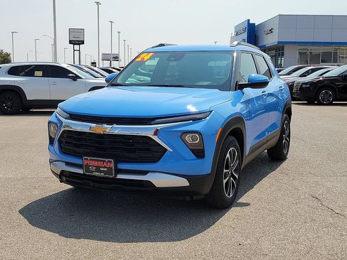Used 2024 Chevrolet TrailBlazer LT FWD image 4