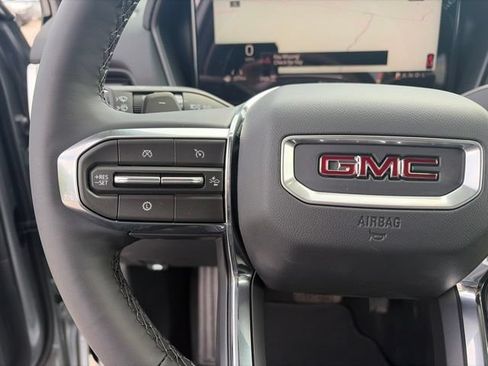 New 2027 GMC Terrain Elevation w/ Elevation Premium Package AWD/4WD image 16