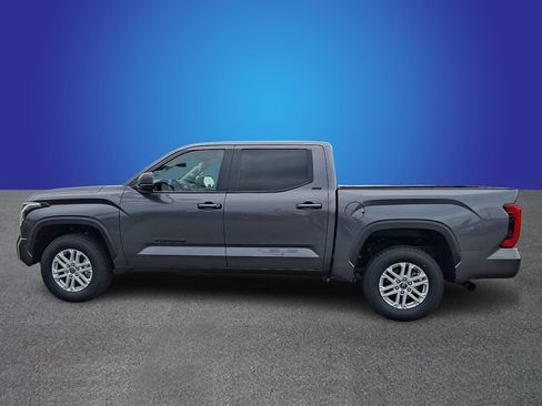 Used 2024 Toyota Tundra SR5 w/ SR5 Premium Package AWD/4WD image 7