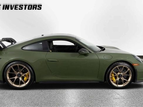 Used 2023 Porsche 911 GT3 RWD image 5