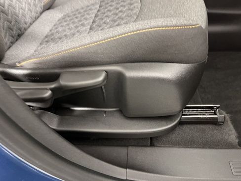 Certified 2024 Chevrolet Equinox LT w/ LPO, Floor Liner Package AWD/4WD image 7