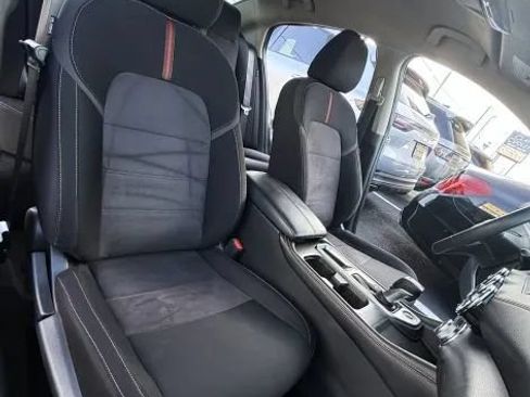 Used 2021 Nissan Sentra SR FWD image 21