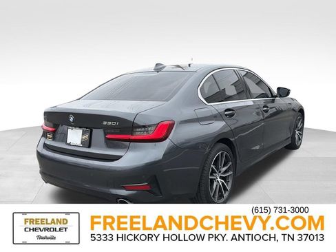 Used 2019 BMW 330i xDrive Sedan image 3