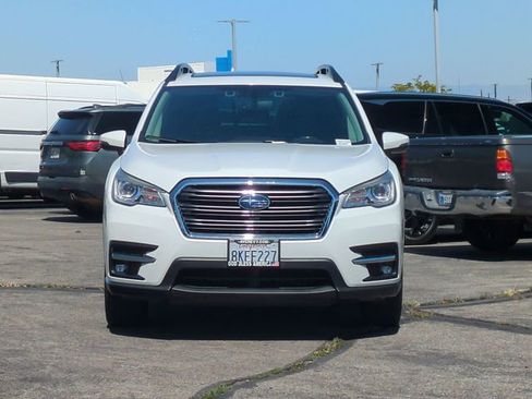 Used 2019 Subaru Ascent Limited AWD/4WD image 3