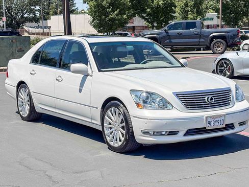Used 2006 Lexus LS 430 RWD image 5