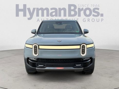 Used 2023 Rivian R1T Adventure image 8