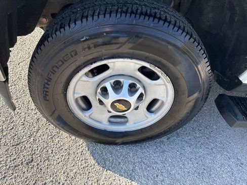 Used 2017 Chevrolet Silverado 2500 LT image 3