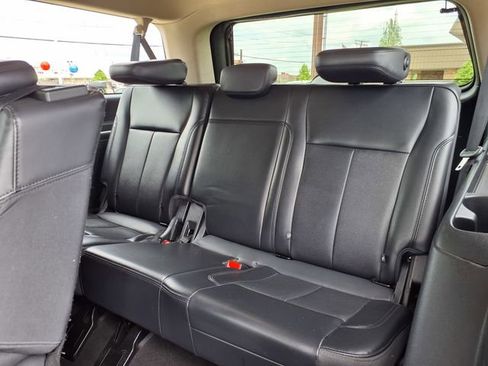Used 2024 Ford Expedition Max XLT image 20