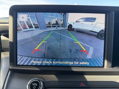 Used 2024 Ford Maverick XL image 24