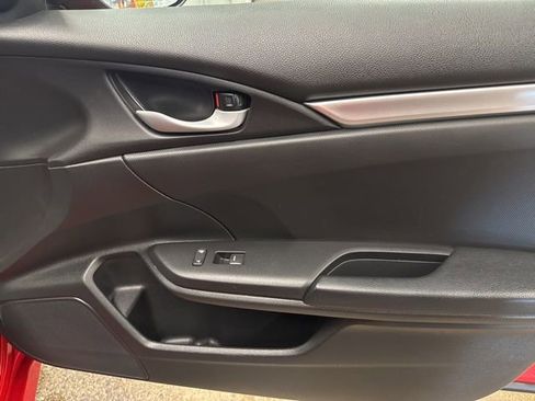 Used 2019 Honda Civic Sport image 25