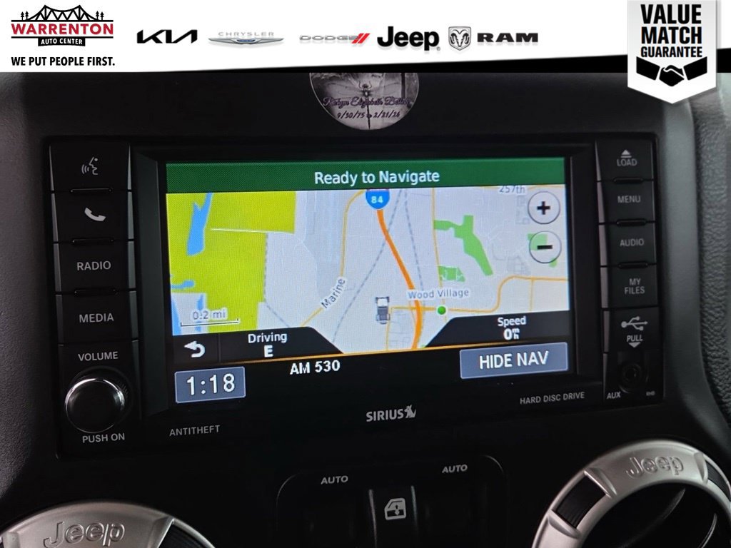 Used 2018 Jeep Wrangler Unlimited Sahara w/ Connectivity Group AWD/4WD image 5