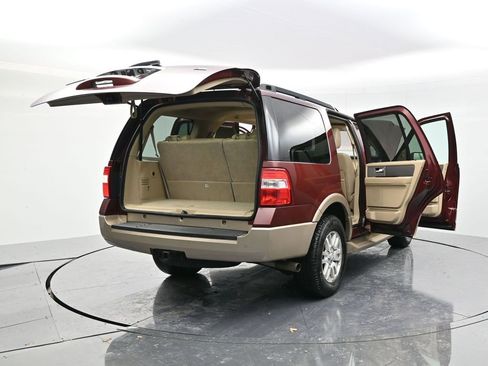 Used 2012 Ford Expedition XLT image 54