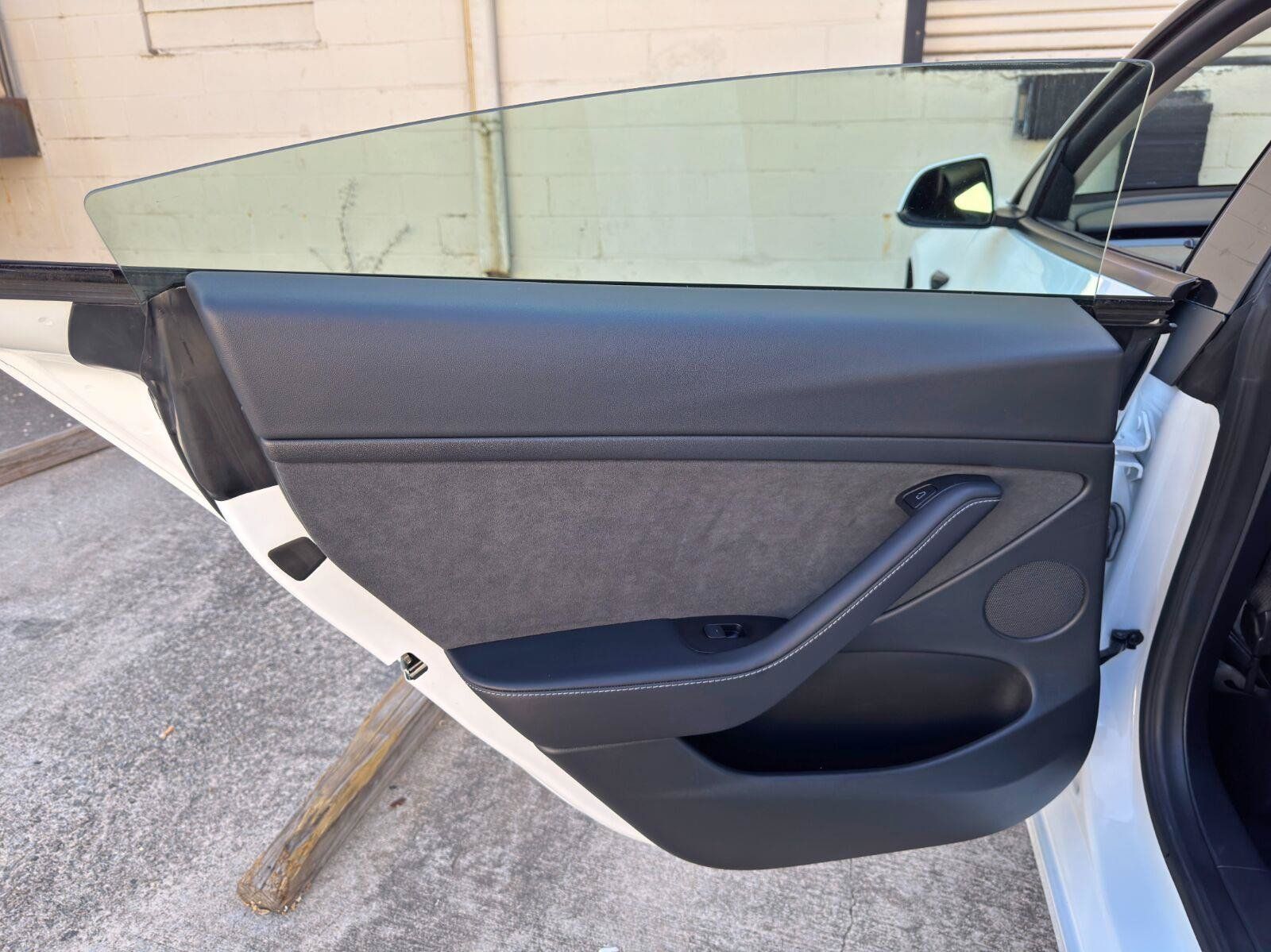Used 2022 Tesla Model 3 Standard Range RWD image 40