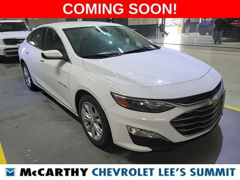 Used 2023 Chevrolet Malibu LT FWD image 2