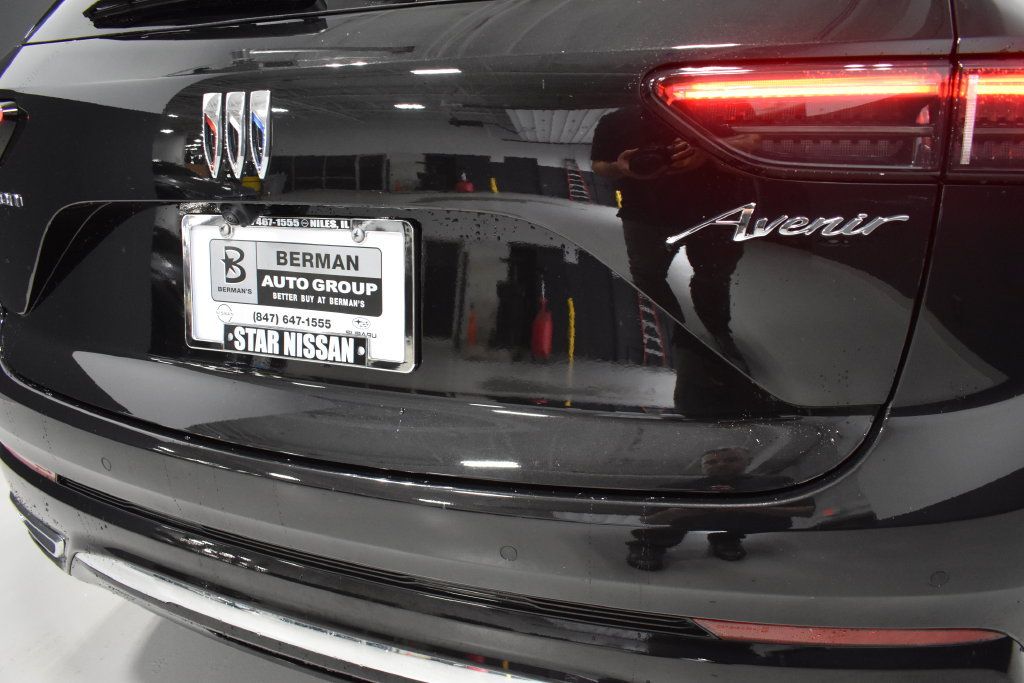 Used 2024 Buick Envision Avenir AWD/4WD image 12
