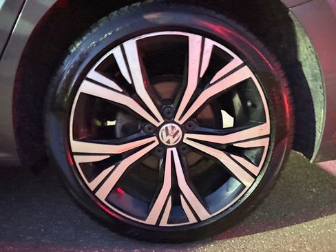 Used 2022 Volkswagen Passat 2.0T SE image 33