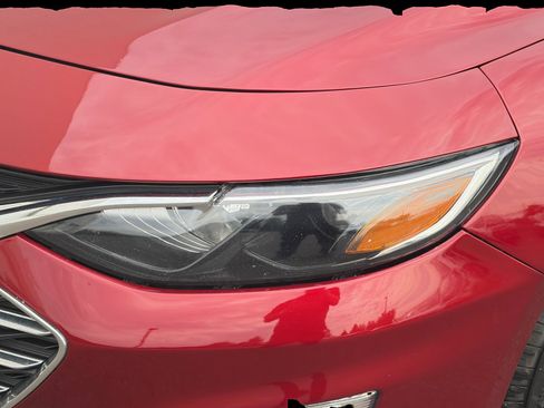 Used 2020 Chevrolet Malibu LT FWD image 9