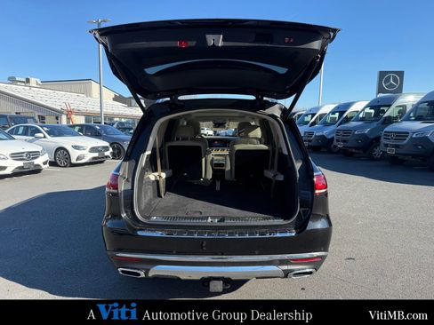 Certified 2021 Mercedes-Benz GLS 450 4MATIC image 23