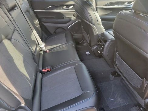 Used 2022 Jeep Grand Cherokee Trailhawk image 20