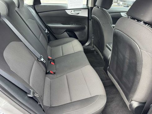 Used 2023 Kia Forte LXS FWD image 17