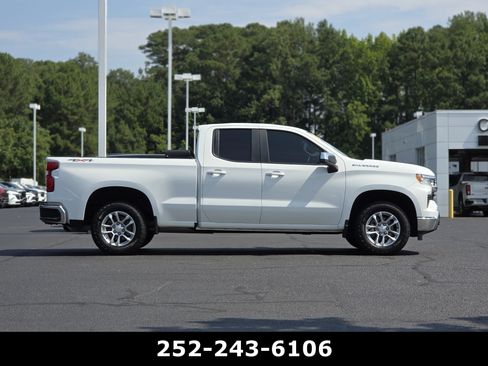 Used 2023 Chevrolet Silverado 1500 LT w/ Protection Package AWD/4WD image 8