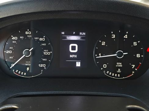 Used 2025 RAM ProMaster 2500 w/ Safety Group FWD image 12