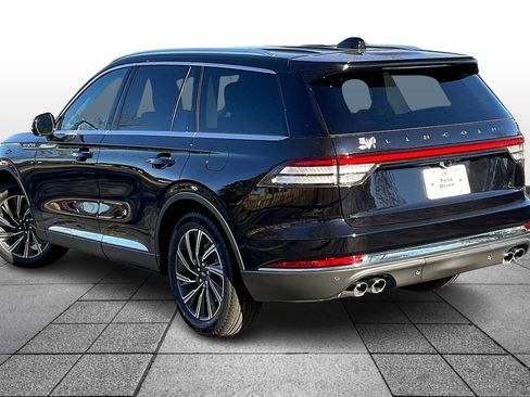 New 2025 Lincoln Aviator 2WD image 3