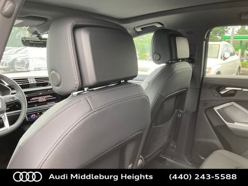 Certified 2025 Audi Q3 2.0T Premium image 32
