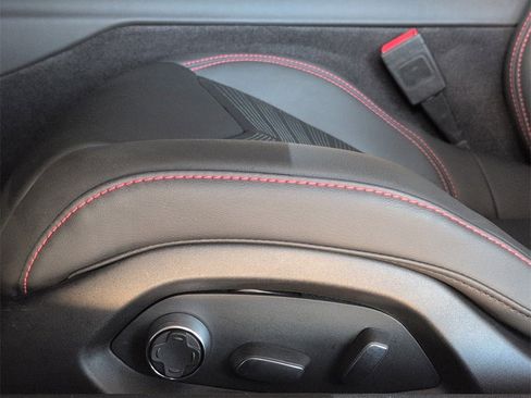 Certified 2023 Chevrolet Corvette Stingray Premium Conv w/ Z51 Performance Package image 10