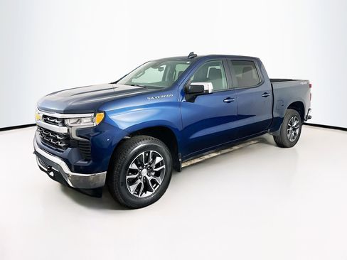 Used 2023 Chevrolet Silverado 1500 LT image 3