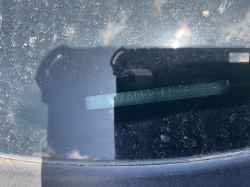 Used 2015 Subaru Forester 2.5i AWD/4WD image 19