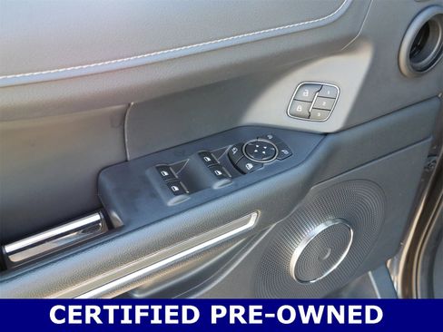 Certified 2024 Ford Expedition XLT image 15