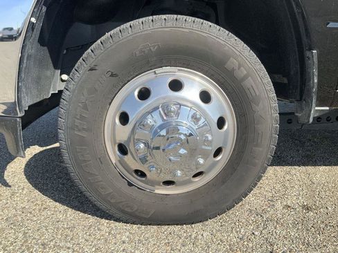 Used 2025 RAM 3500 Big Horn image 20