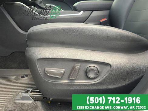 Certified 2025 Toyota Highlander XLE AWD/4WD image 21